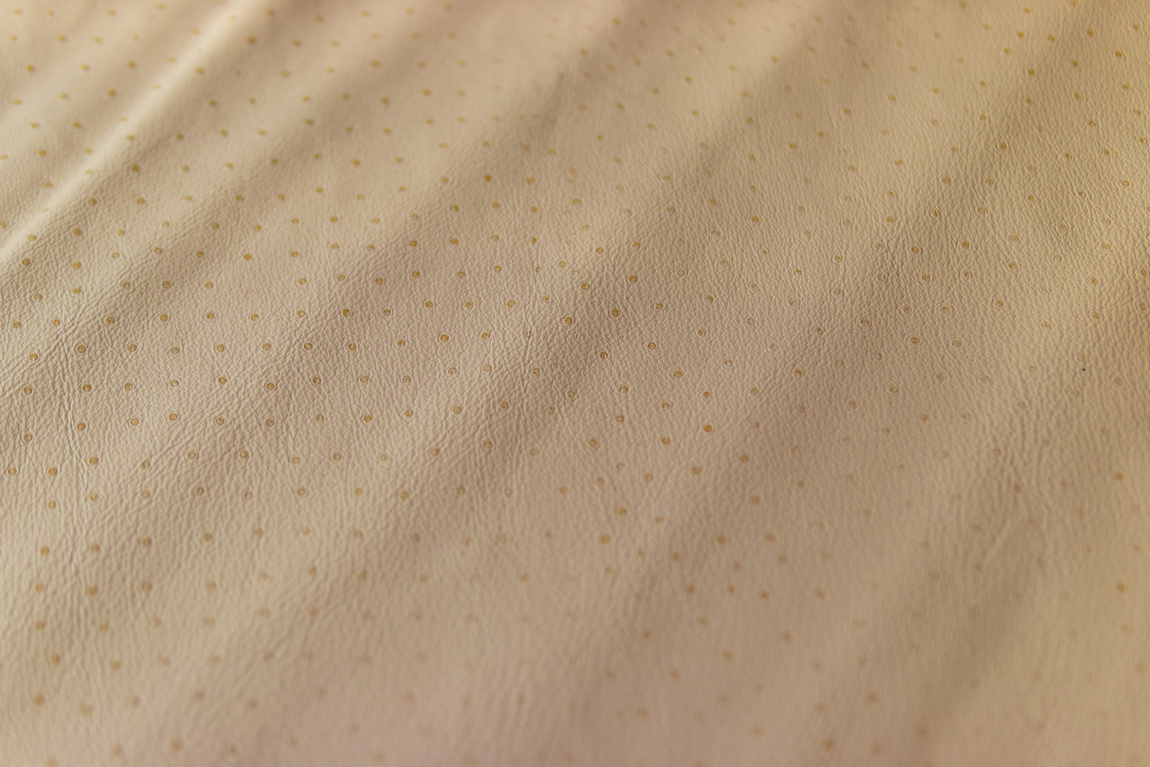 Beige Lambaleður